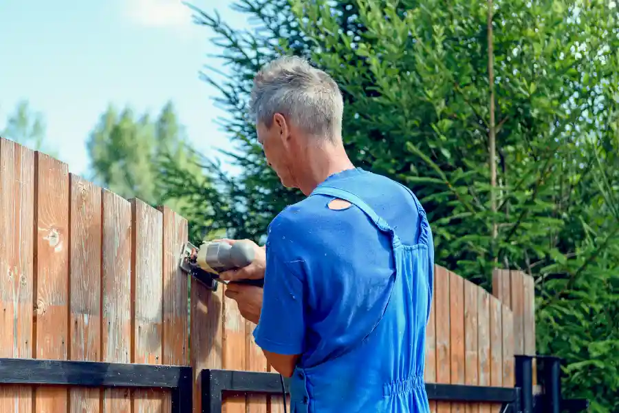 Fence Repair